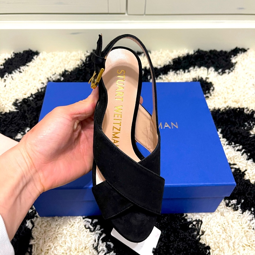 NIB Women’s Size 35 Stuart Weitzman Jerry Black Suede Sandals With Buckle Strap - Picture 6 of 15